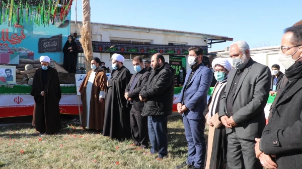 با تدفین شهید گمنام ، بوی شهادت پردیس شهید رجایی ارومیه را فراگرفت . 5