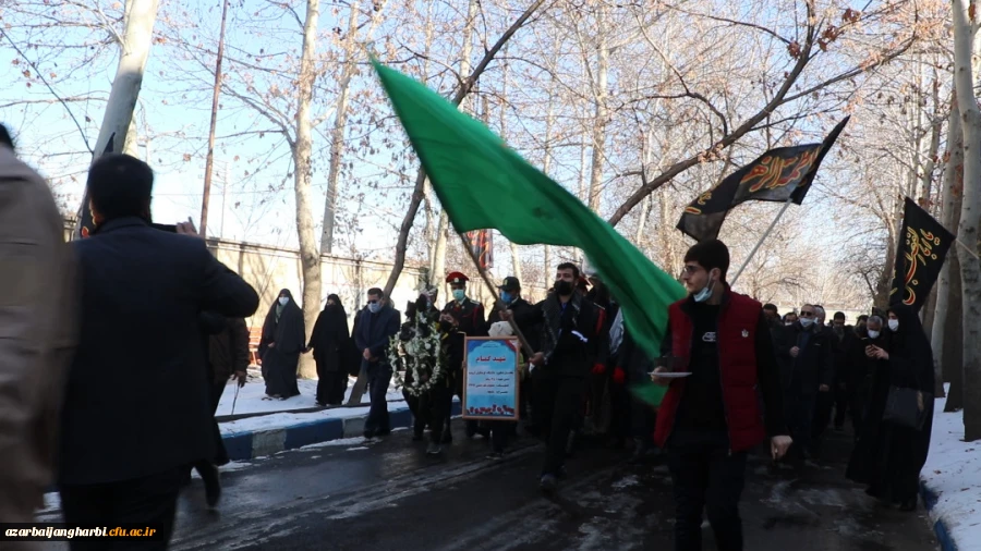 با تدفین شهید گمنام ، بوی شهادت پردیس شهید رجایی ارومیه را فراگرفت . 6