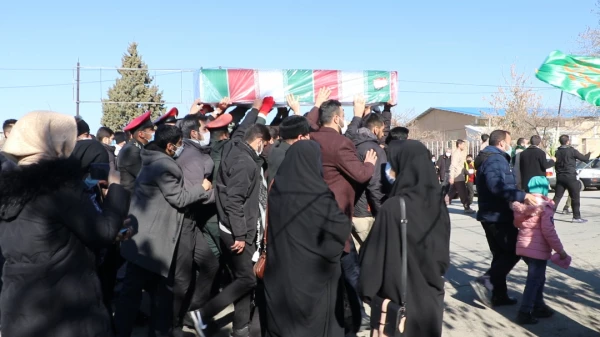 با تدفین شهید گمنام ، بوی شهادت پردیس شهید رجایی ارومیه را فراگرفت . 7