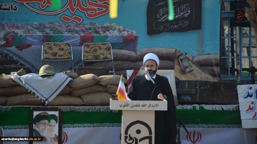 مراسم سومین روز تدفین شهید گمنام در پردیس شهید رجایی ارومیه برگزارشد. 3