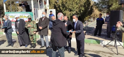 مراسم غبار روبی و عطر افشانی مزار مطهر شهدا (مهمانی لاله ها) در محل قطعه شهدای باغ رضوان ارومیه