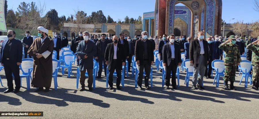 مراسم غبار روبی و عطر افشانی مزار مطهر شهدا (مهمانی لاله ها) 10