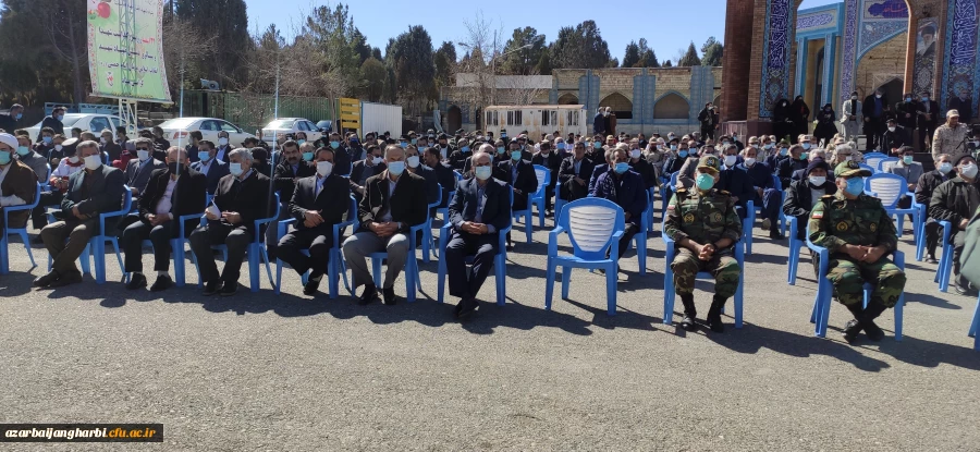 مراسم غبار روبی و عطر افشانی مزار مطهر شهدا (مهمانی لاله ها) 14