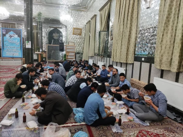 در امام زاده غریب حسن ارومیه برگزار شد : 
کرسی تلاوت قرآن همزمان با میلاد باسعادت امام حسن مجتبی (ع) 3