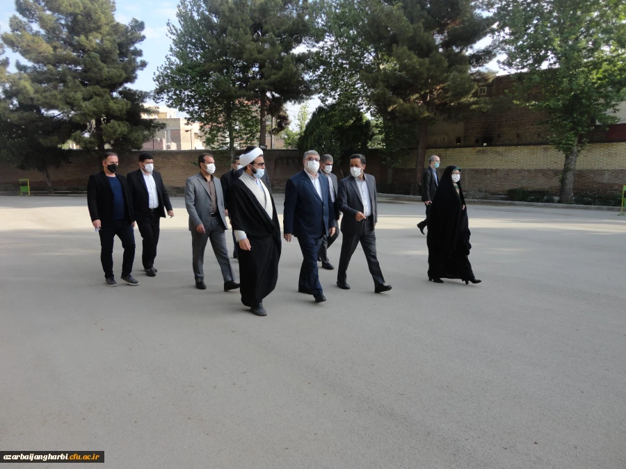 بازدید استاندار محترم وهیات همراه و مدیرکل آموزش و پرورش استان از پردیسهای دانشگاه فرهنگیان 15