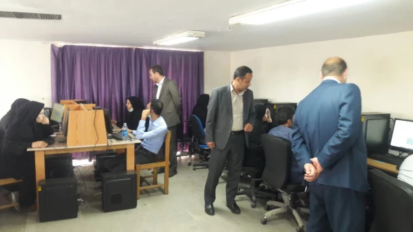 گزارش تصویری از برگزاری  آزمون سری پنجم نیروهای مشمول قانون تعیین تکلیف وزارت آموزش و پرورش( آزمون اصلح) 8