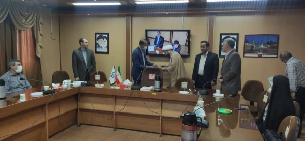 دکتر الیاس پوراکبر بعنوان معاون آموزشی ، فرهنگی و پژوهشی پردیس شهید رجایی ارومیه منصوب شدند . 3