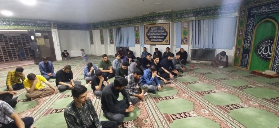 گزارش تصویری مراسم عزاداری شب شهادت امام جواد علیه السلام در پردیس شهید رجایی ارومیه 6