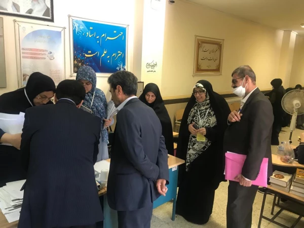 بازدید معاون مرکز برنامه ریزی منابع انسانی و امور اداری وزارت آموزش و پرورش از  روند مصاحبه آزمون استخدامی -پردیس علامه طباطبایی 5