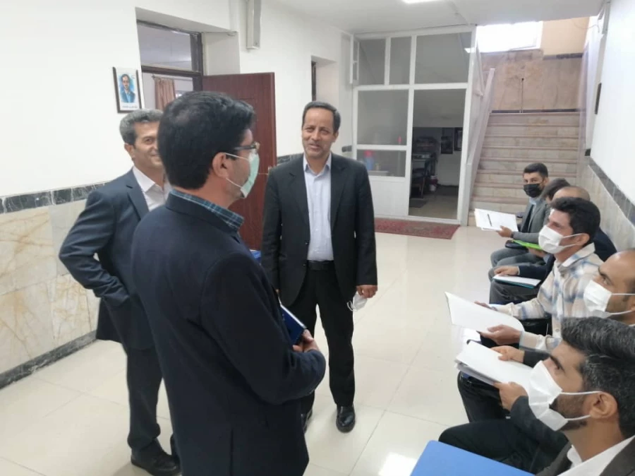 بازدید معاون مرکز برنامه ریزی منابع انسانی و امور اداری وزارت آموزش و پرورش از روند مصاحبه پذیرفته شدگان آزمون استخدامی آموزش و پرورش 7