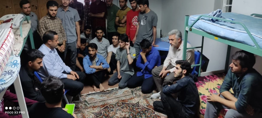 دیدار صمیمانه مسئولین دانشگاه فرهنگیان آذربایجان غربی با دانشجومعلمان ساکن در سرای دانشجویی پردیس شهید رجایی ارومیه  4