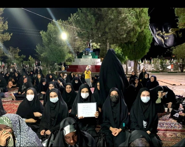 شرکت دانشجو معلمان مرکز شهید مطهری خوی درمراسم عزاداری دهه اول محرم درمزارشهدا وهمینطور برگزاری اردوی فرهنگی زیارت قبورشهدا 5