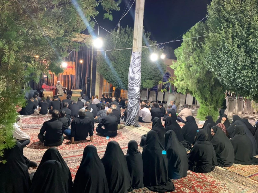 شرکت دانشجو معلمان مرکز شهید مطهری خوی درمراسم عزاداری دهه اول محرم درمزارشهدا وهمینطور برگزاری اردوی فرهنگی زیارت قبورشهدا 7