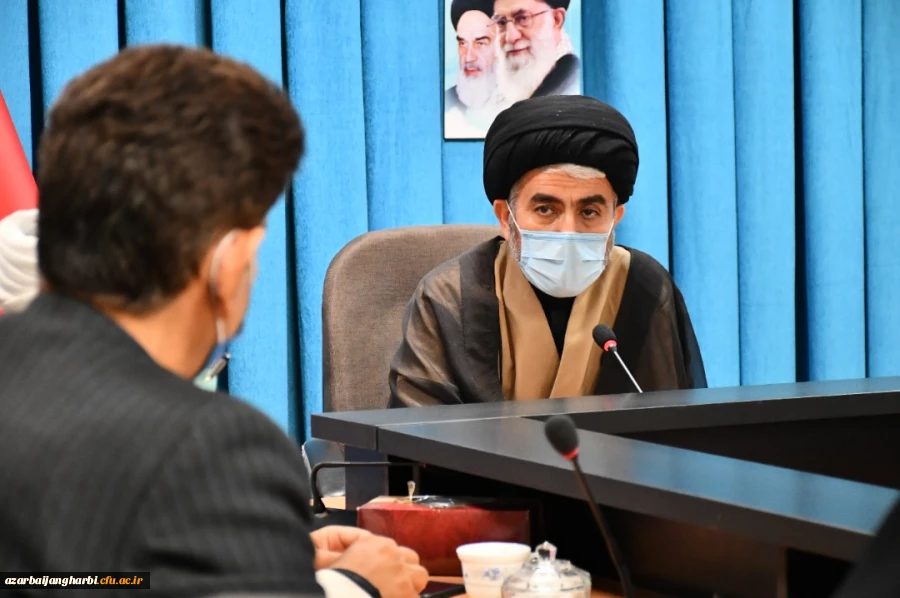 بازدید دکتر احمدی سرپرست دفتر نظارت و ارزیابی سازمان مرکزی از پردیس ها و مراکز تابعه استان 9