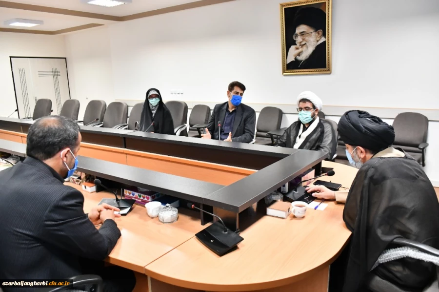 بازدید دکتر احمدی سرپرست دفتر نظارت و ارزیابی سازمان مرکزی از پردیس ها و مراکز تابعه استان 10