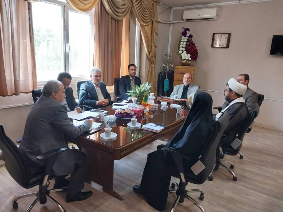 حضور دکتر حسین قاسم پور مقدم رئیس بسیج اساتید دانشگاه فرهنگیان در استان 4