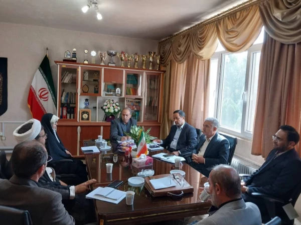 حضور دکتر حسین قاسم پور مقدم رئیس بسیج اساتید دانشگاه فرهنگیان در استان 5