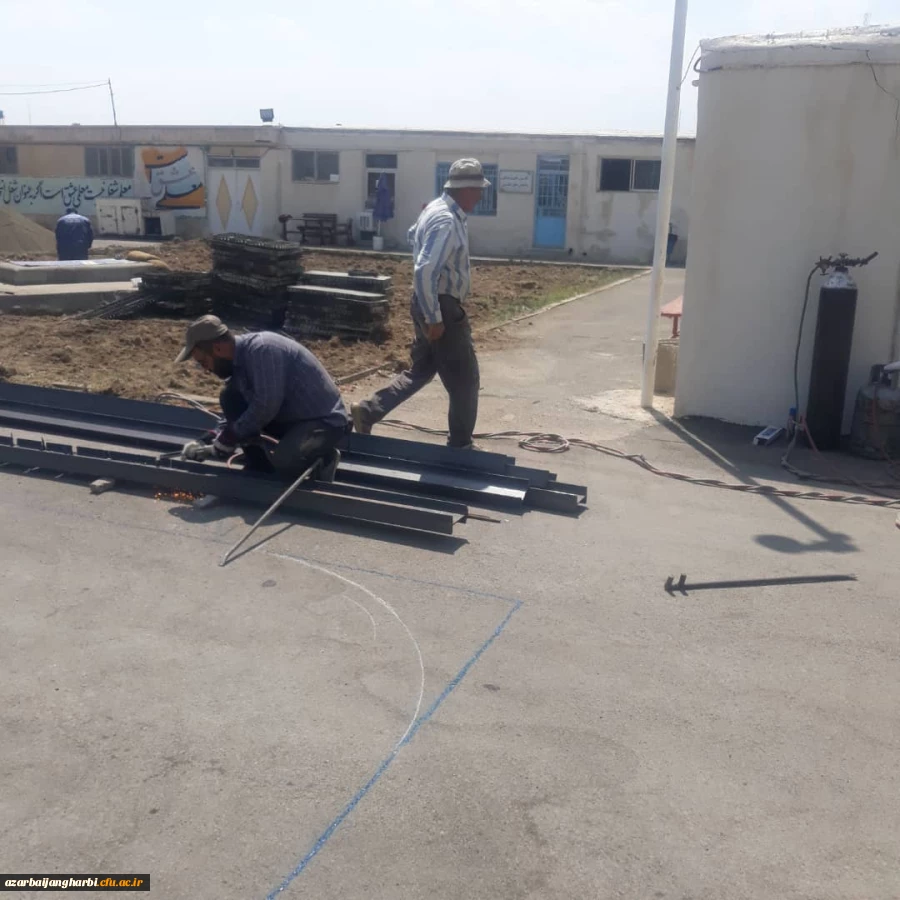 آغاز ساخت مقبره یادبود شهید گمنام پردیس شهید رجایی ارومیه 4