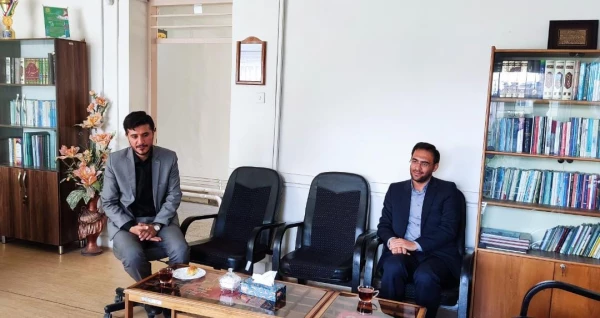 دیدار مسئولین دانشگاه با رئیس جدید اداره حراست آموزش و پرورش استان 4