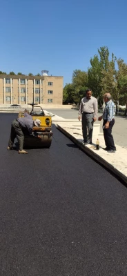 اتمام عملیات آسفالت ریزی خیابان های محوطه دانشگاه فرهنگیان استان آذربایجان غربی 8