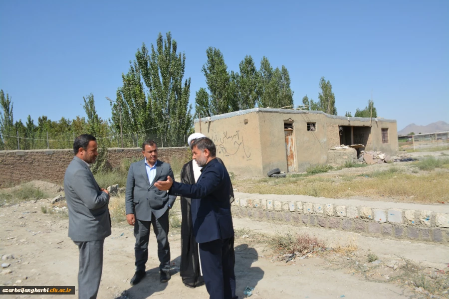 بازدید دکتر صفری معاونت محترم عمرانی شهرداری و  اعظم انهر عضو محترم شورای شهر ارومیه از پردیس شهید رجایی ارومیه  2