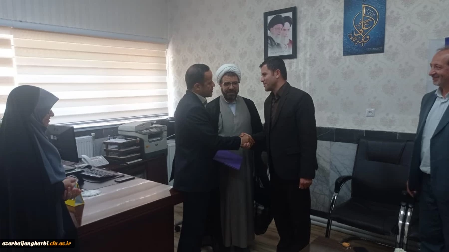 امین ولی نژاد به سمت معاون توسعه منابع و امور دانشجویی پردیس علامه طباطبایی ارومیه منصوب شد. 2