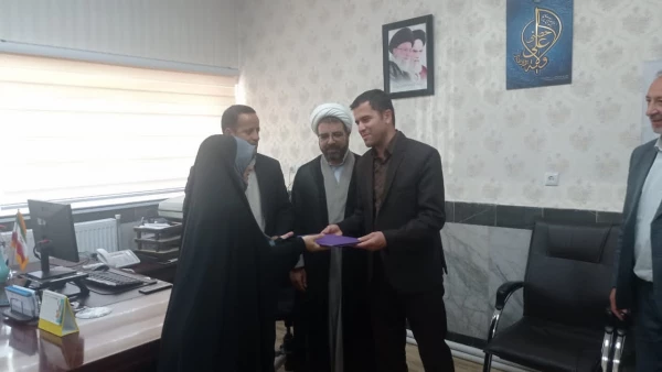 امین ولی نژاد به سمت معاون توسعه منابع و امور دانشجویی پردیس علامه طباطبایی ارومیه منصوب شد. 3