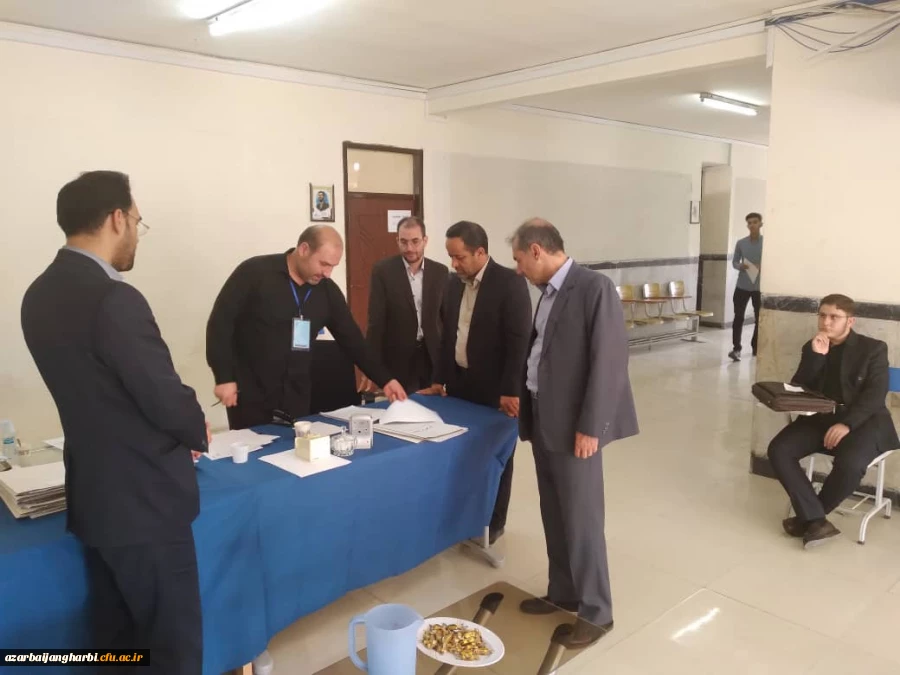 بازدید مدیر محترم استان به همراه مسئول حراست و مسئول نظارت و ارزیابی استان از روند مصاحبه دانشجویان جدیدالورود 3