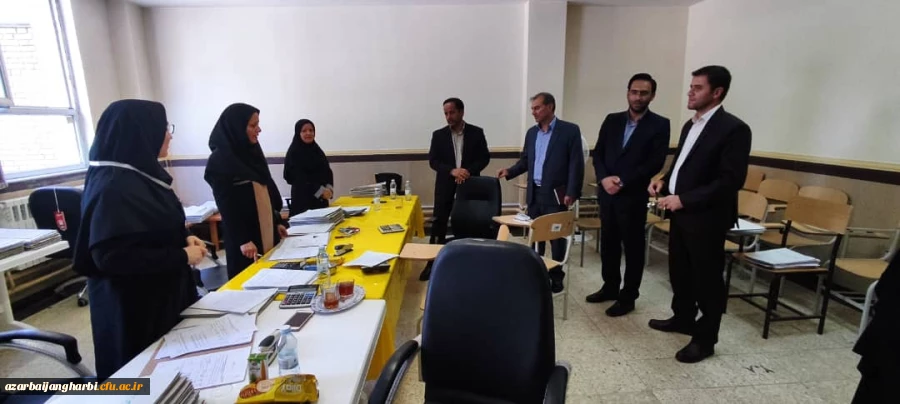 بازدید مدیر محترم استان به همراه مسئول حراست و مسئول نظارت و ارزیابی استان از روند مصاحبه دانشجویان جدیدالورود 4