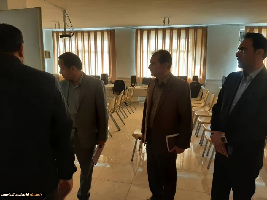 بازدید مدیریت محترم استانی دانسگاه فرهنگیان و هیئت همراه از ساختمان های زلزله زده مرکز شهید مطهری(ره) خوی 2