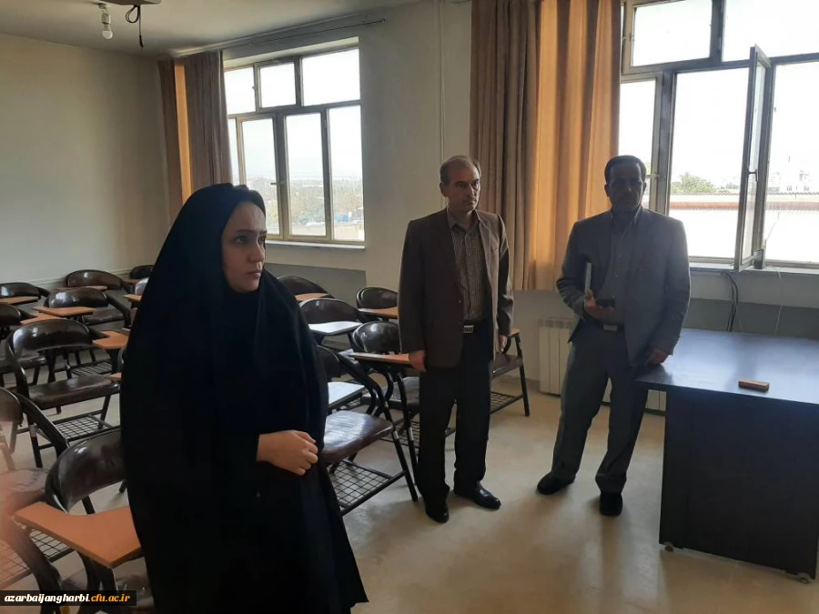 بازدید مدیریت محترم استانی دانسگاه فرهنگیان و هیئت همراه از ساختمان های زلزله زده مرکز شهید مطهری(ره) خوی 4