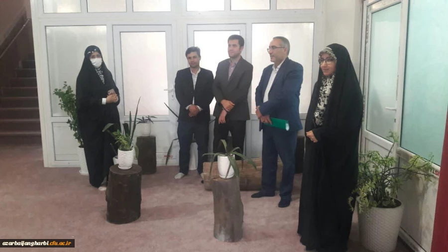 بازدید رئیس پردیس علامه طباطبایی ارومیه به همراه عامل مالی استان از خوابگاه دانشجویی شهیده مولانا 2