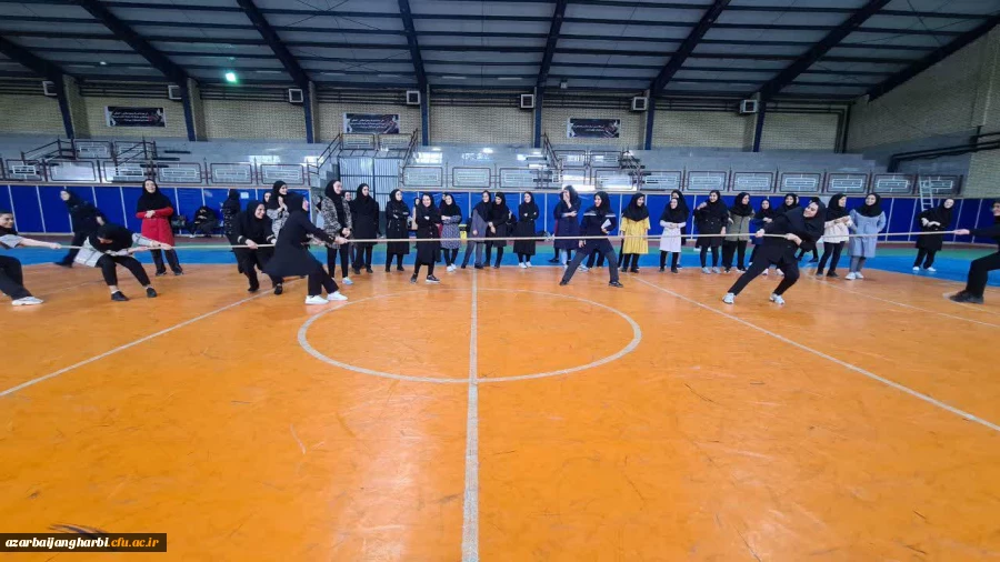 برگزاری مسابقات ورزشی(طناب کشی،بدمینتون،دومیدانی و دارت) به مناسبت بزرگداشت هفته تربیت بدنی - پردیس علامه طباطبایی ارومیه 2