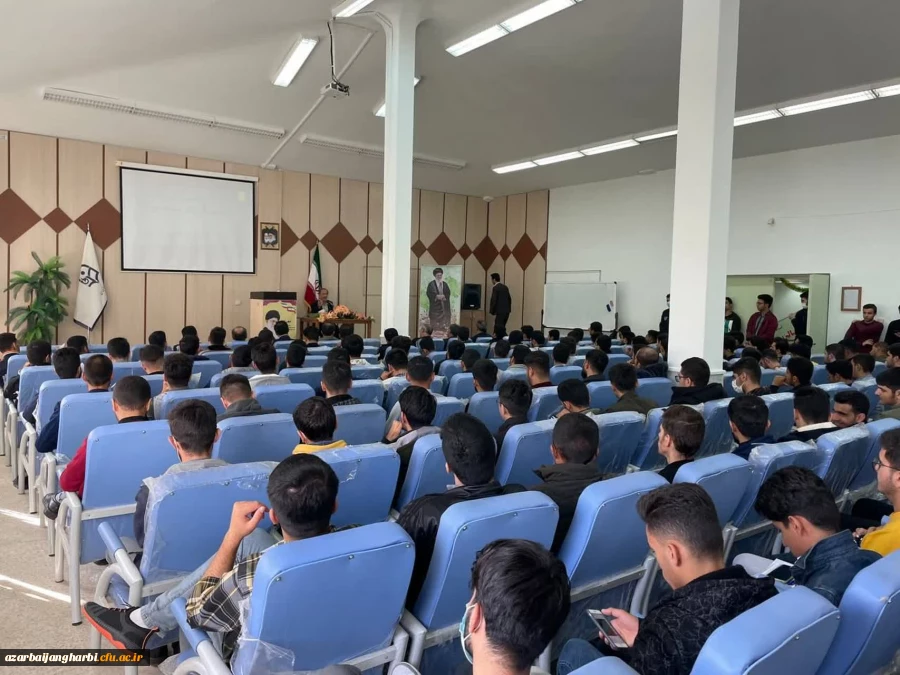 آیین استقبال از نو دانشجو معلمان مرکز امام خمینی(ره) سلماس با حضور مدیریت استاتی 4