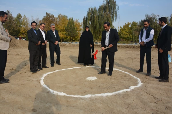 گزراش تصوی کلنگ زنی و شروع به کار عملیات پروژه بزرگ احداث سالن فرهنگی، ورزشی پردیس شهید رجایی ارومیه 3