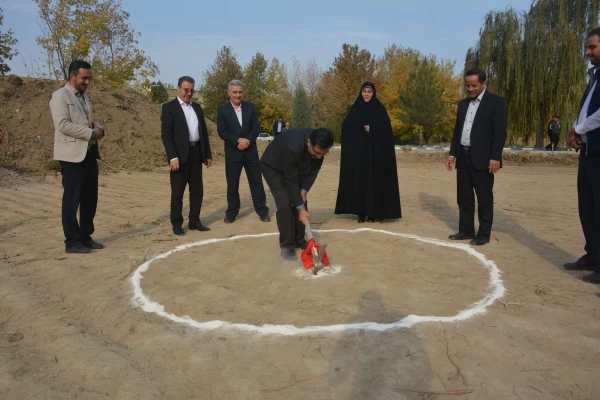 گزراش تصوی کلنگ زنی و شروع به کار عملیات پروژه بزرگ احداث سالن فرهنگی، ورزشی پردیس شهید رجایی ارومیه 5