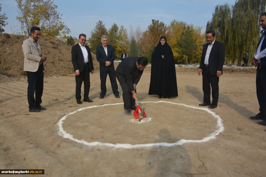 گزراش تصوی کلنگ زنی و شروع به کار عملیات پروژه بزرگ احداث سالن فرهنگی، ورزشی پردیس شهید رجایی ارومیه 5