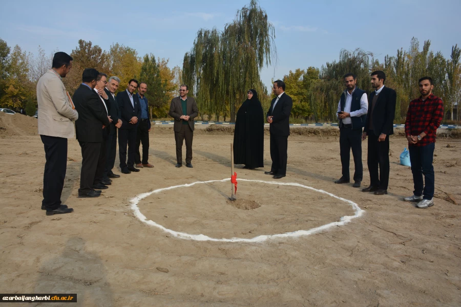 گزراش تصوی کلنگ زنی و شروع به کار عملیات پروژه بزرگ احداث سالن فرهنگی، ورزشی پردیس شهید رجایی ارومیه 8