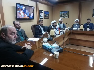 جلسه هم اندیشی گفتگوی ماه با حضور اساتید گروه معارف اسلامی