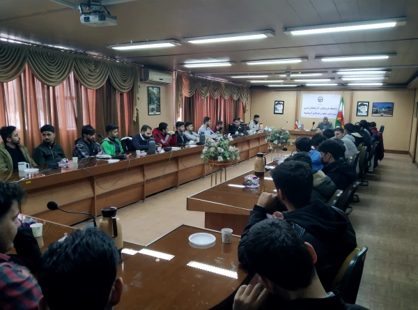 نشست تخصصی با موضوع نسبت میان بلاغت عربی و بلاغت فارسی 2