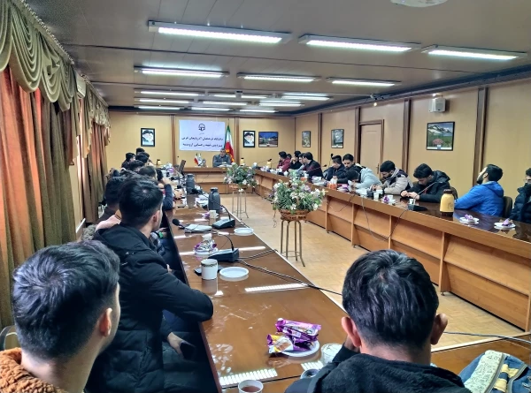 نشست تخصصی با موضوع نسبت میان بلاغت عربی و بلاغت فارسی 3