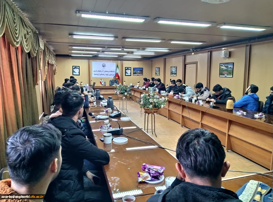 نشست تخصصی با موضوع نسبت میان بلاغت عربی و بلاغت فارسی 3