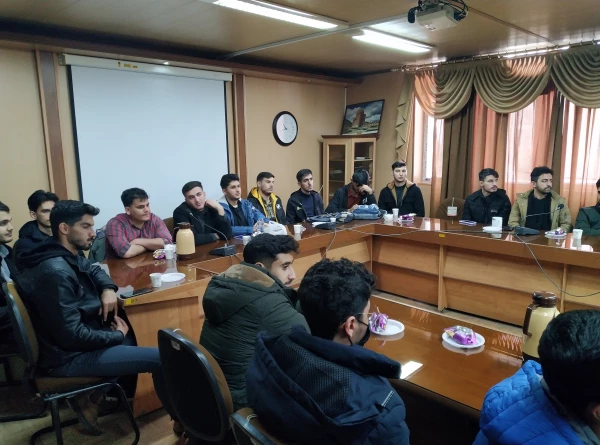 نشست تخصصی با موضوع نسبت میان بلاغت عربی و بلاغت فارسی 4