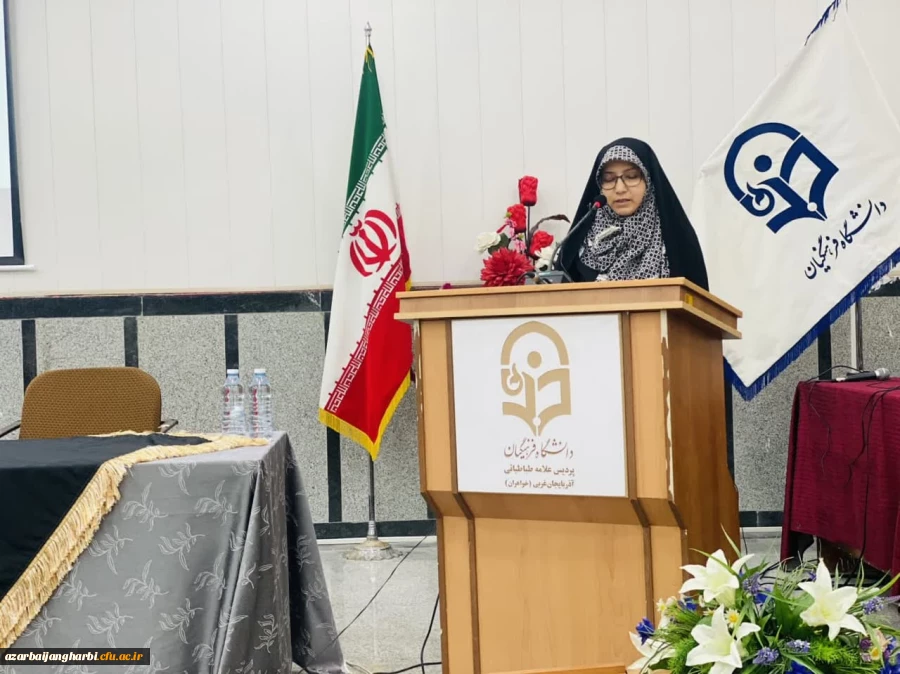 نشست تخصصی به مناسبت گرامیداشت 27 آذر، هفته وحدت حوزه و دانشگاه 9