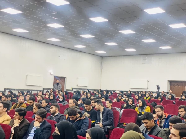 نشست تخصصی تأثیر وحدت حوزه و دانشگاه در حکمرانی مردمی 4