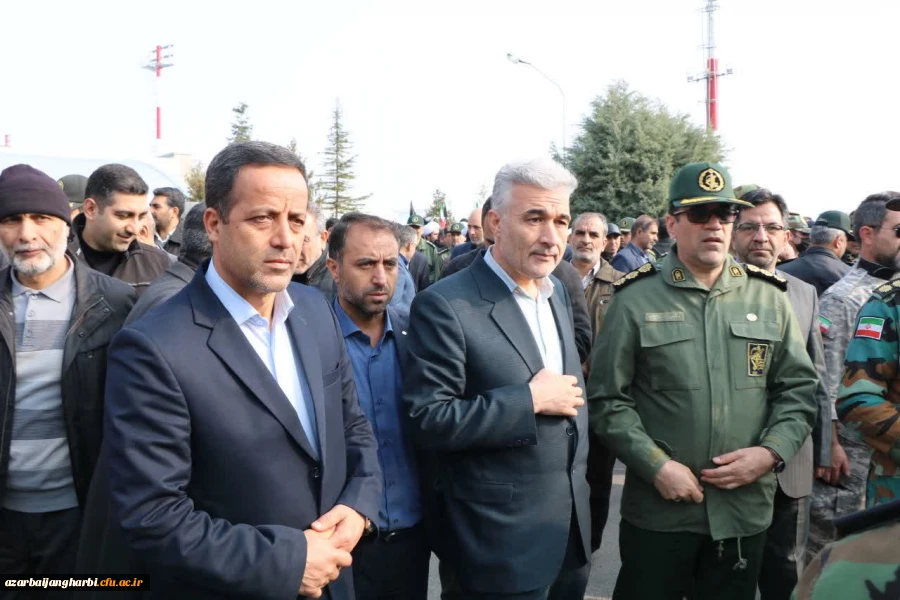 حضور مدیر امور پردیس های استان در آئین استقبال از شهدای گمنام دفاع مقدس 3