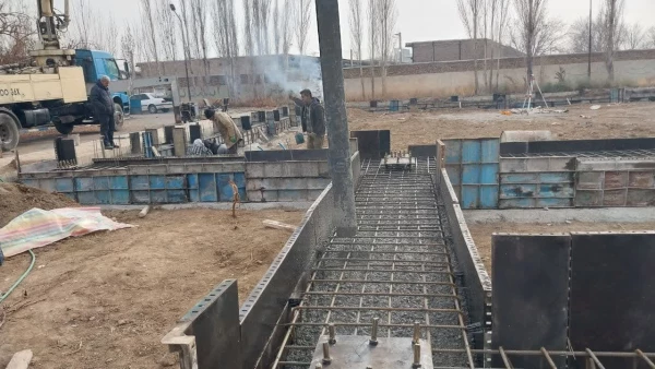 بتن ریزی فونداسیون پروژه بزرگ سالن فرهنگی، ورزشی پردیس شهید رجایی ارومیه 5