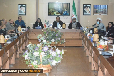 در دانشگاه فرهنگیان استان آذربایجان غربی برگزار شد:

جلسه اعضای هیئت علمی و مأمورین آموزشی پیرامون مسائل فرهنگی و نماز