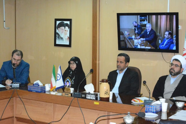 جلسه اعضای هیئت علمی و مأمورین آموزشی پیرامون مسائل فرهنگی و نماز 3