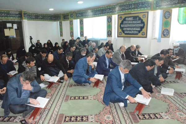 مراسم بزرگداشت اولین سالگرد تشییع و تدفین شهید گمنام در پردیس شهید رجایی ارومیه و سومین سالگرد شهادت سردار سلیمانی 8